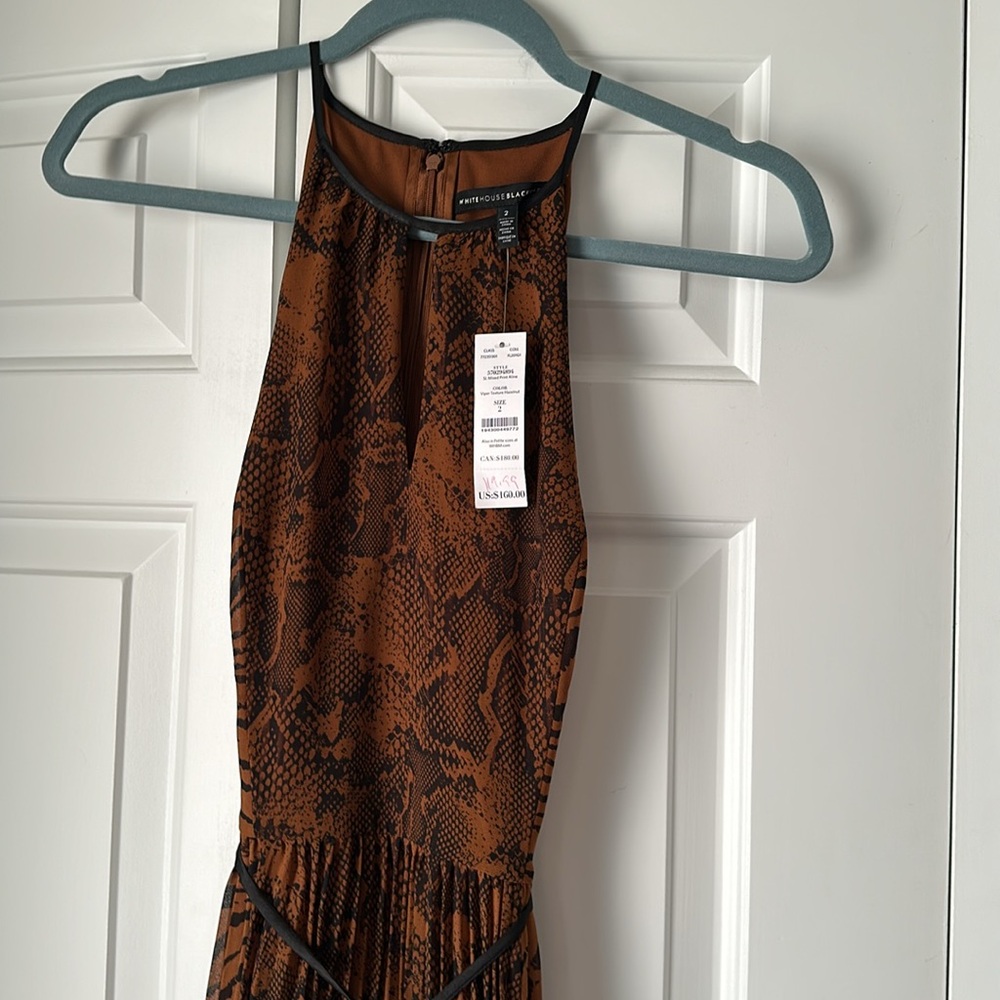 NWT Banana Republic women’s Size 2 maxi dress, strappy with pleated lower half - Picture 1 of 6